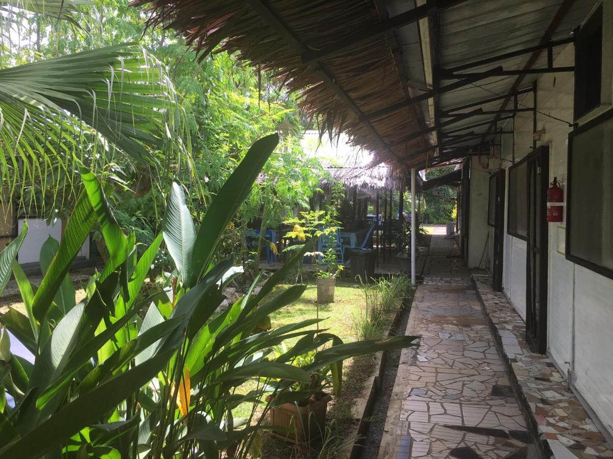 Olivias Accommodation Apia Exterior foto